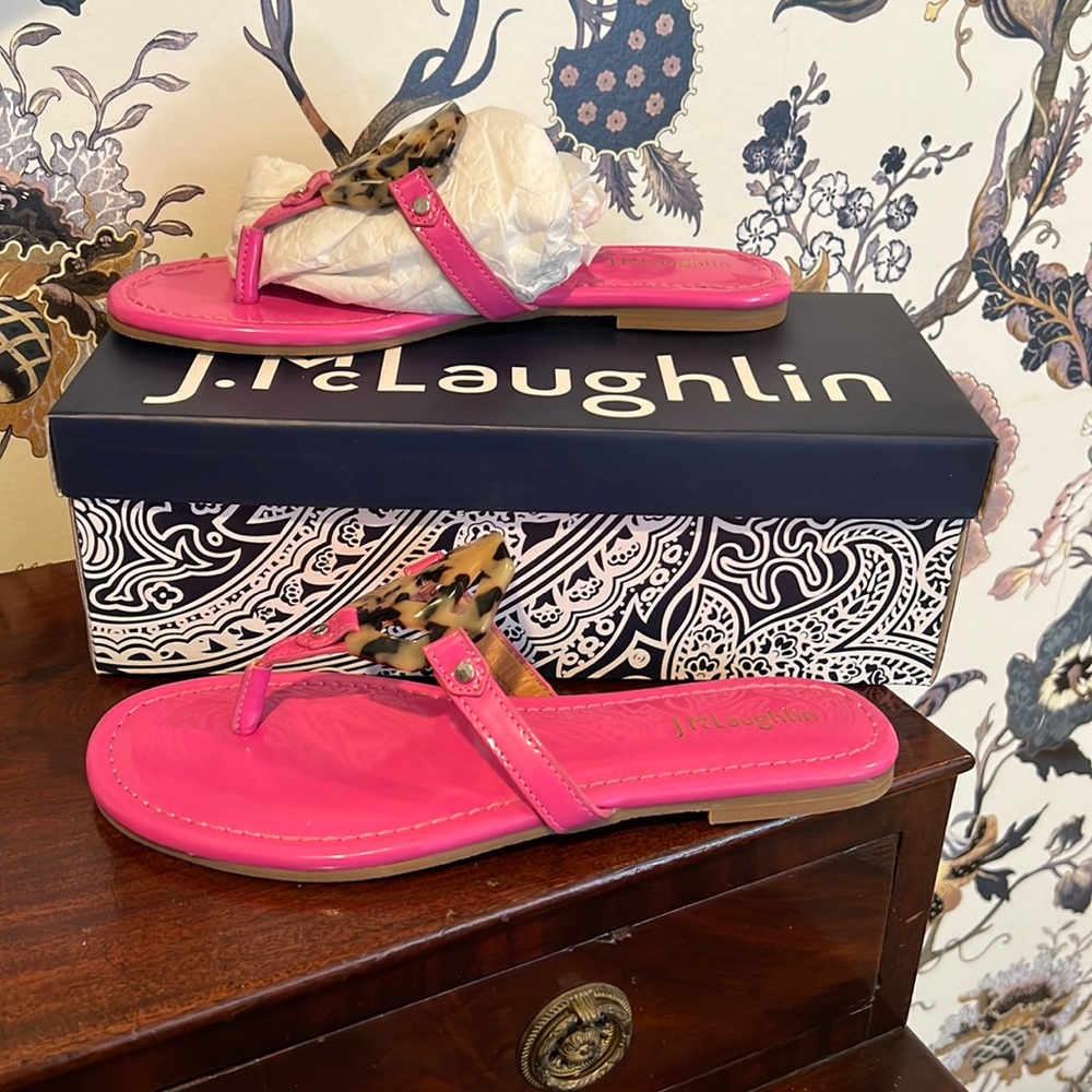 J.McLaughlin 8.5 Lucy Flip Flop. Pink with tortoise shell feature.